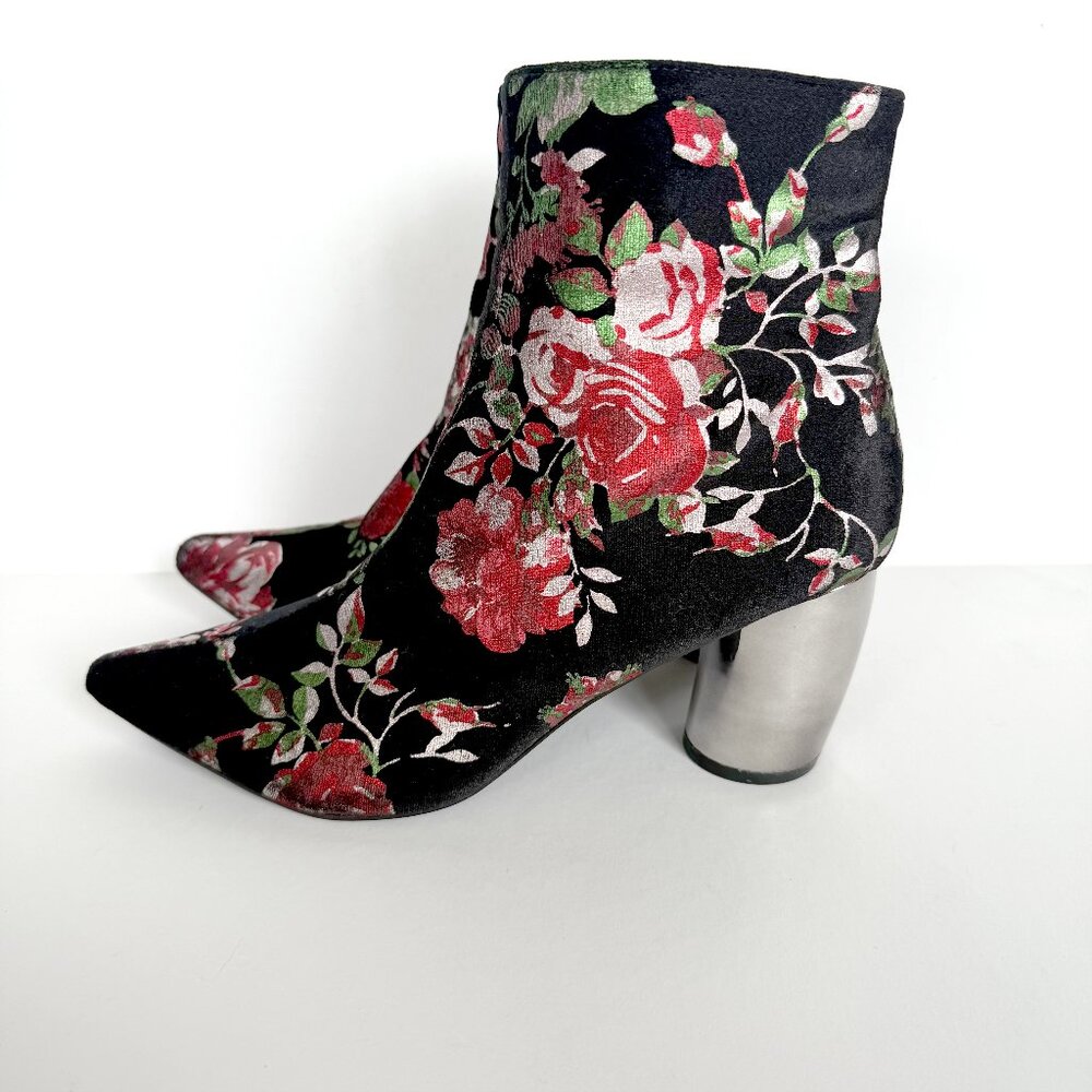 Shoe Republica LA Black Floral Velvet Booties Size 9 - Whimisigoth - Picture 4 of 9